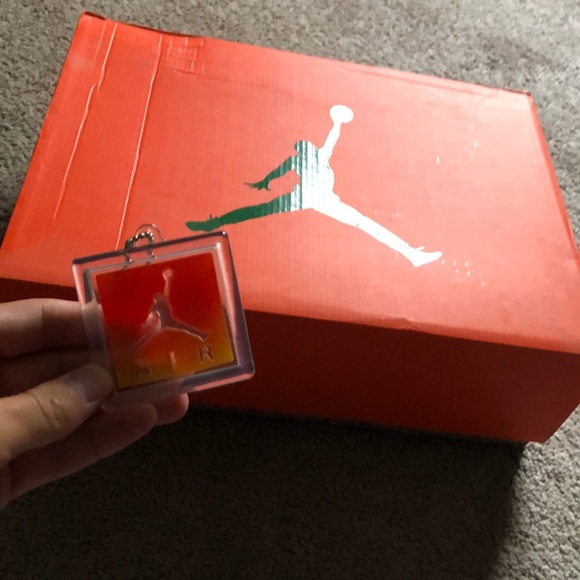 Air Jordan Gatorade 6’s-comes with box &  MJ Tag - Picture 5 of 5